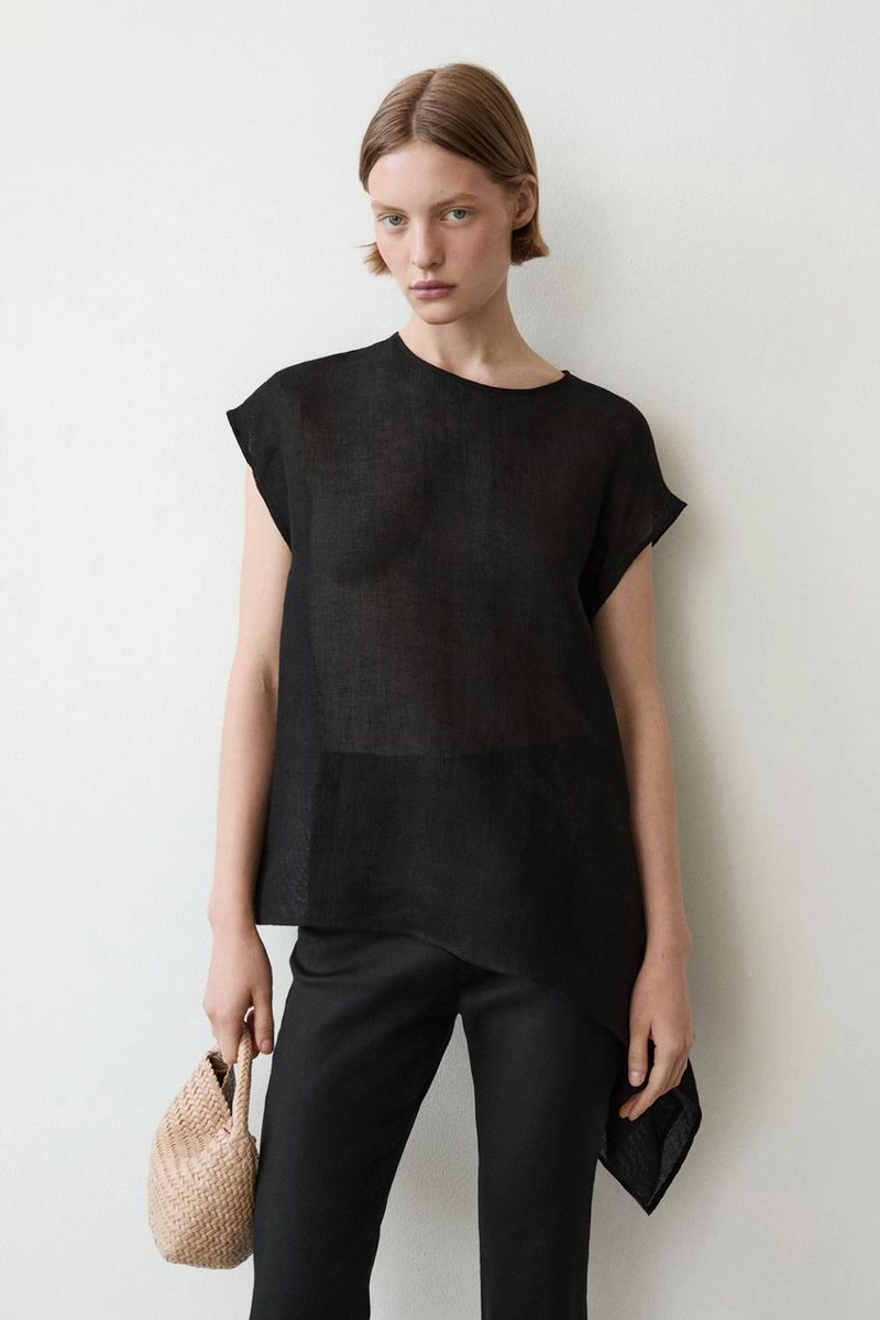 Топ из льна с ассиметричным подолом