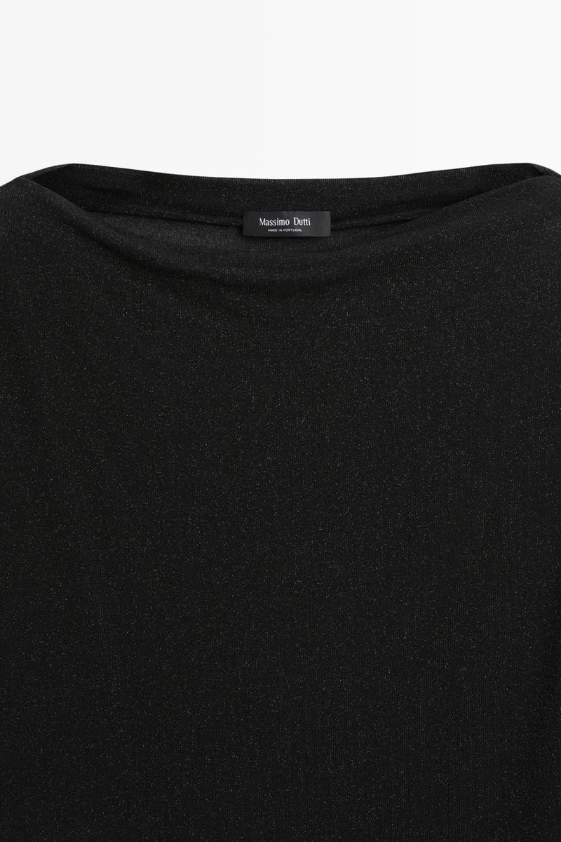 Легкая асимметричная металлизированная футболка