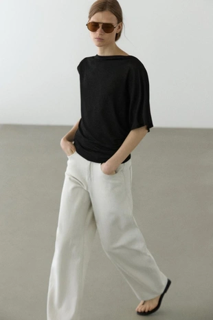 Легкая асимметричная металлизированная футболка- Заказать в России