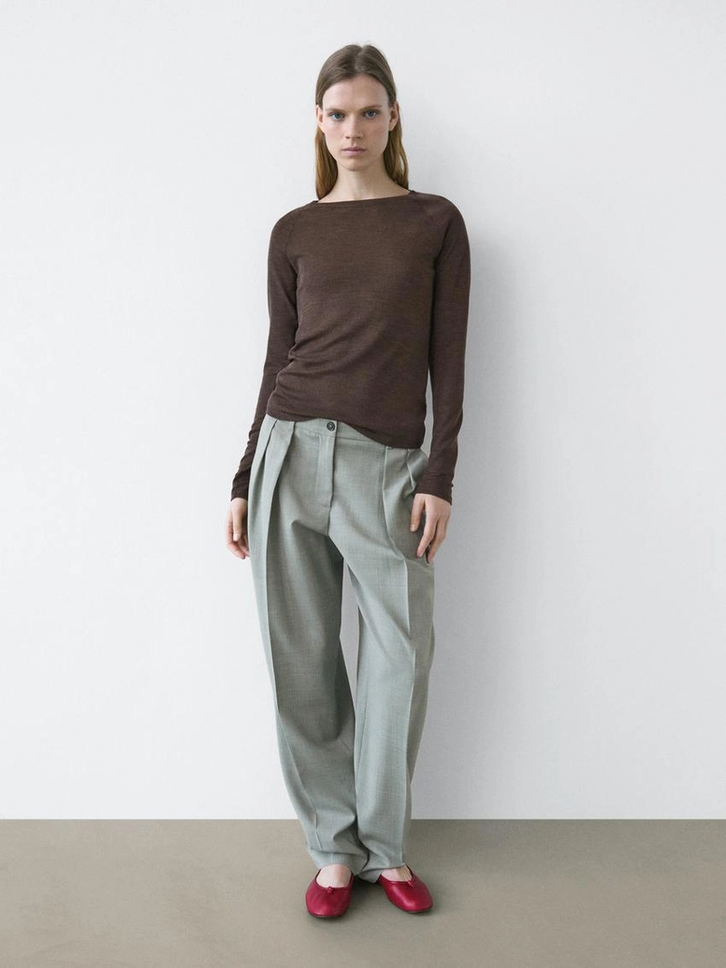 Водолазка из шерсти с реглановыми рукавами