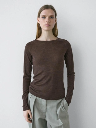 Водолазка из шерсти с реглановыми рукавами- Заказать в России