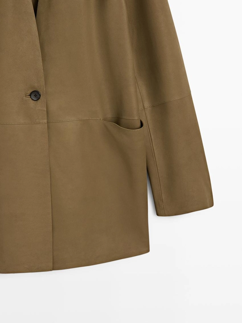 Замшевый блейзер с деталями на пуговицах - studio