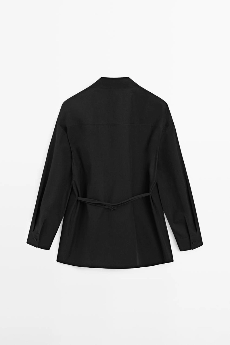 Рубашка с высоким воротником и деталями ленты