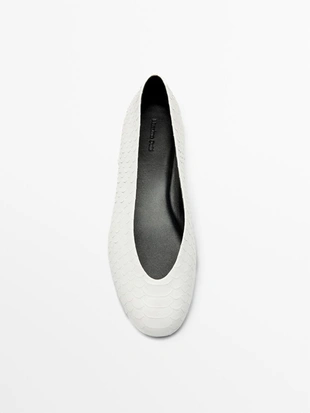 Туфли-балетки с деталями из кожи- Заказать в России