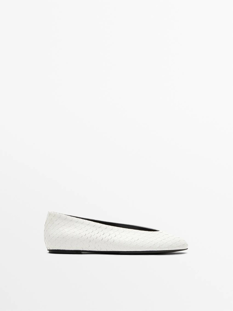 Туфли-балетки с деталями из кожи