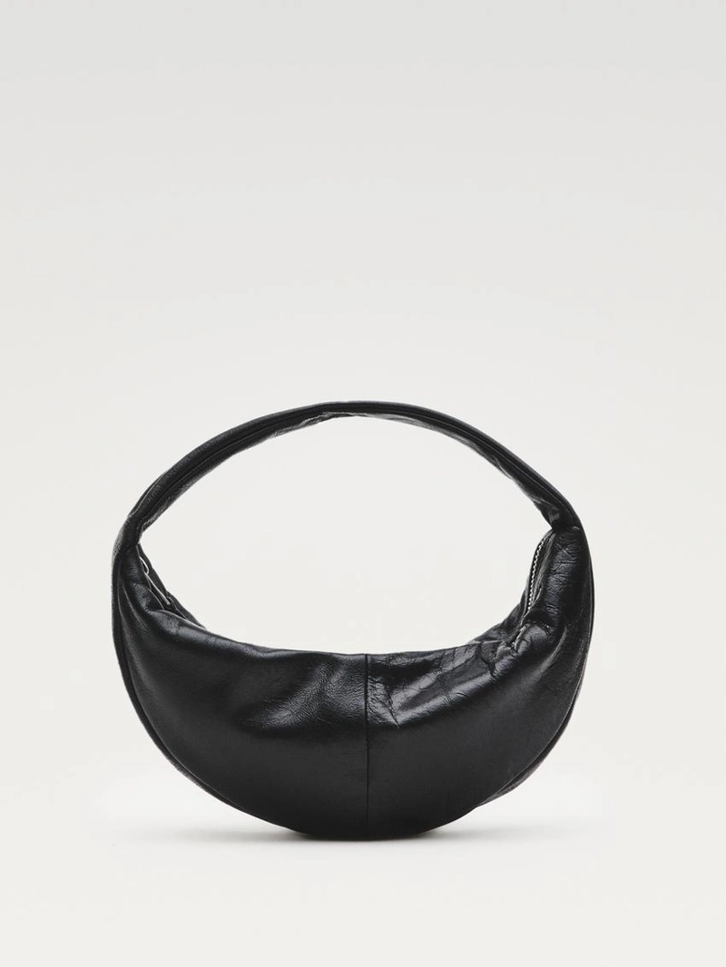 Сумка мини-полумесяц из кожи нубука