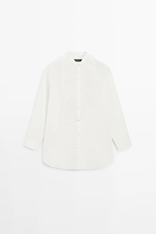 Рубашка из 100% хлопкового поплина с вышитым биб-образным воротником- Заказать в России