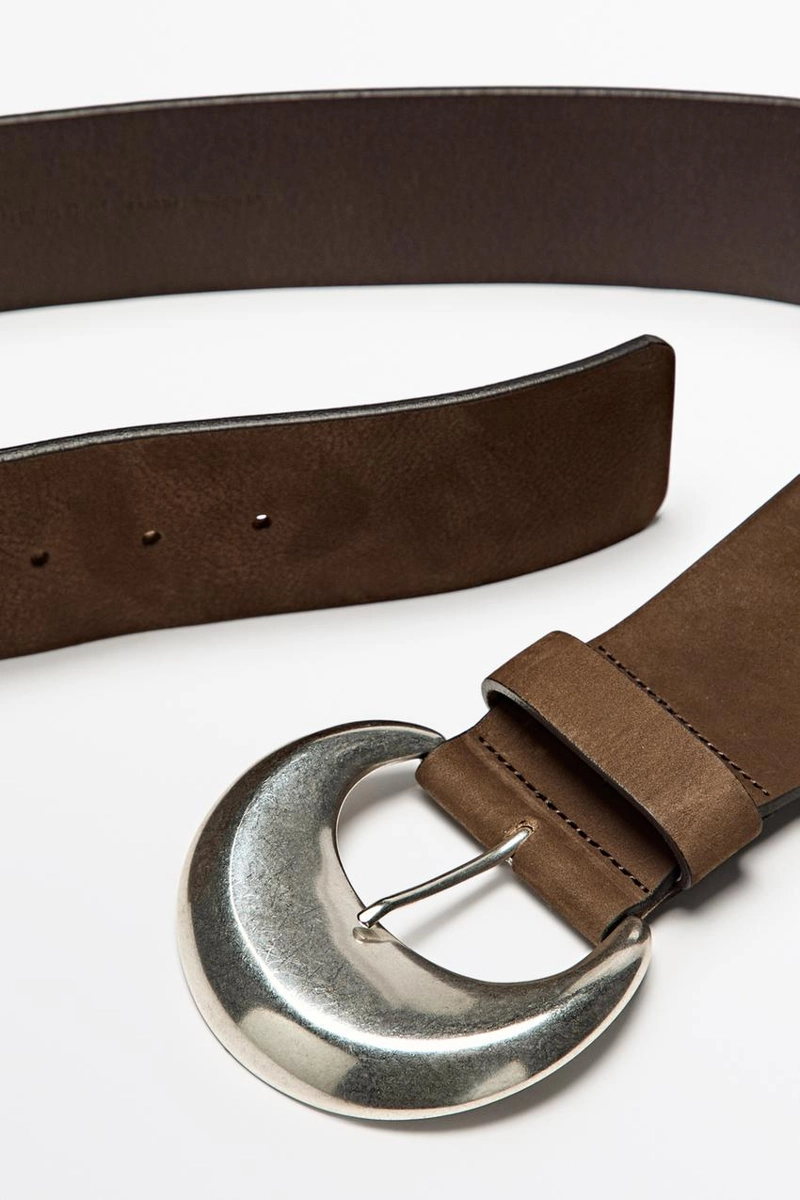 Ремень из замши с деталями пряжки