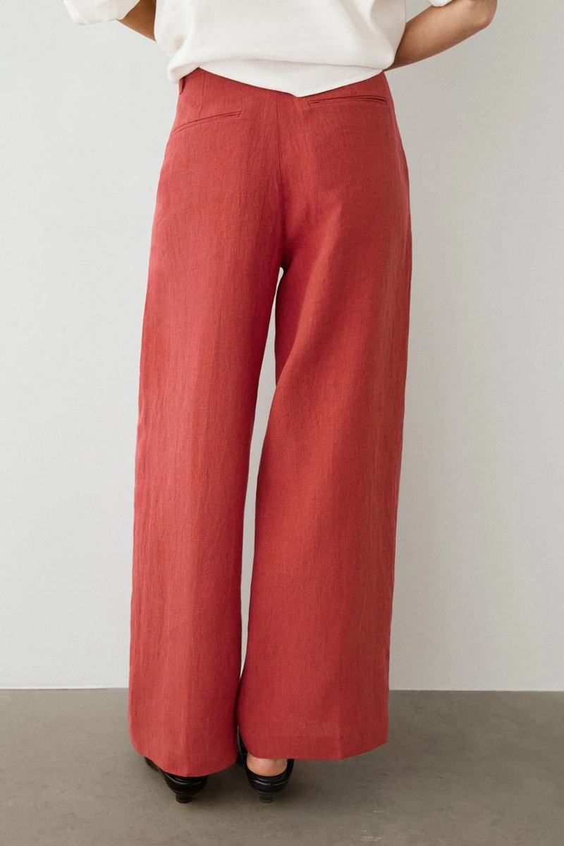 Брюки из льна свободного кроя