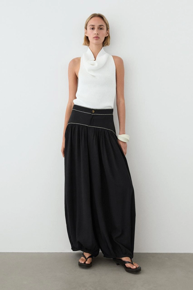 Брюки с контрастным швом