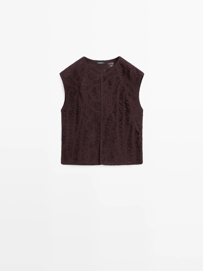 Жилет вязаный крючком