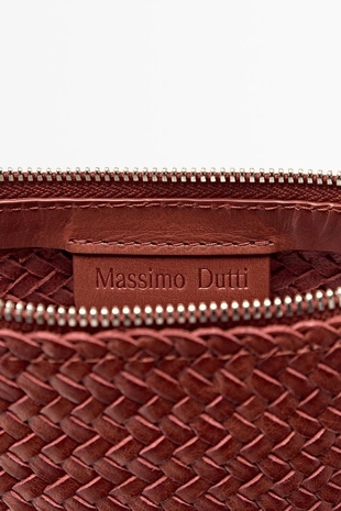 Сумочка-клатч из плетеной кожи наппа- Заказать в России