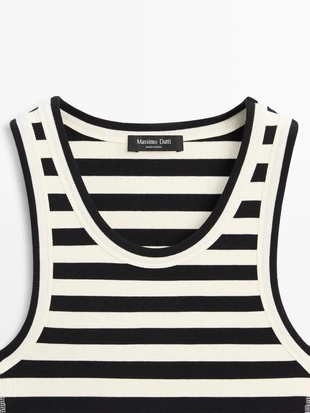 Майка без рукавов с полосатым узором- Заказать в России