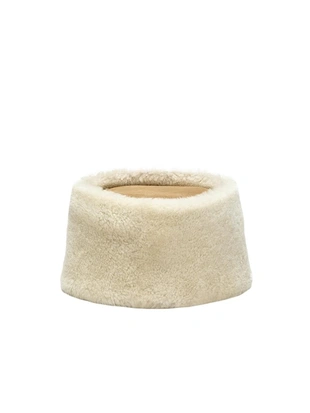 Кожаная шапка с двухсторонней отделкой- Заказать в России