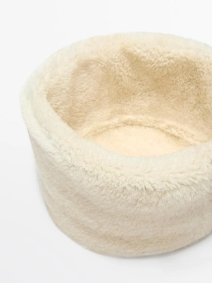 Кожаная шапка с двухсторонней отделкой- Заказать в России