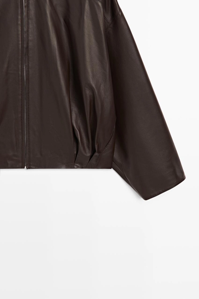 Куртка из мягкой кожи с плиссировкой