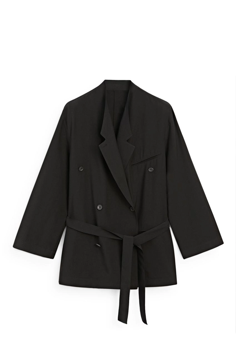 Блейзер прямого кроя с поясом - лимитированная коллекция