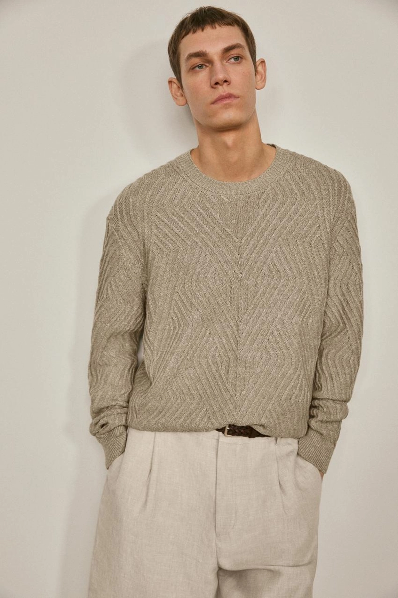 Свитер с аранским узором из льняной смеси - limited edition