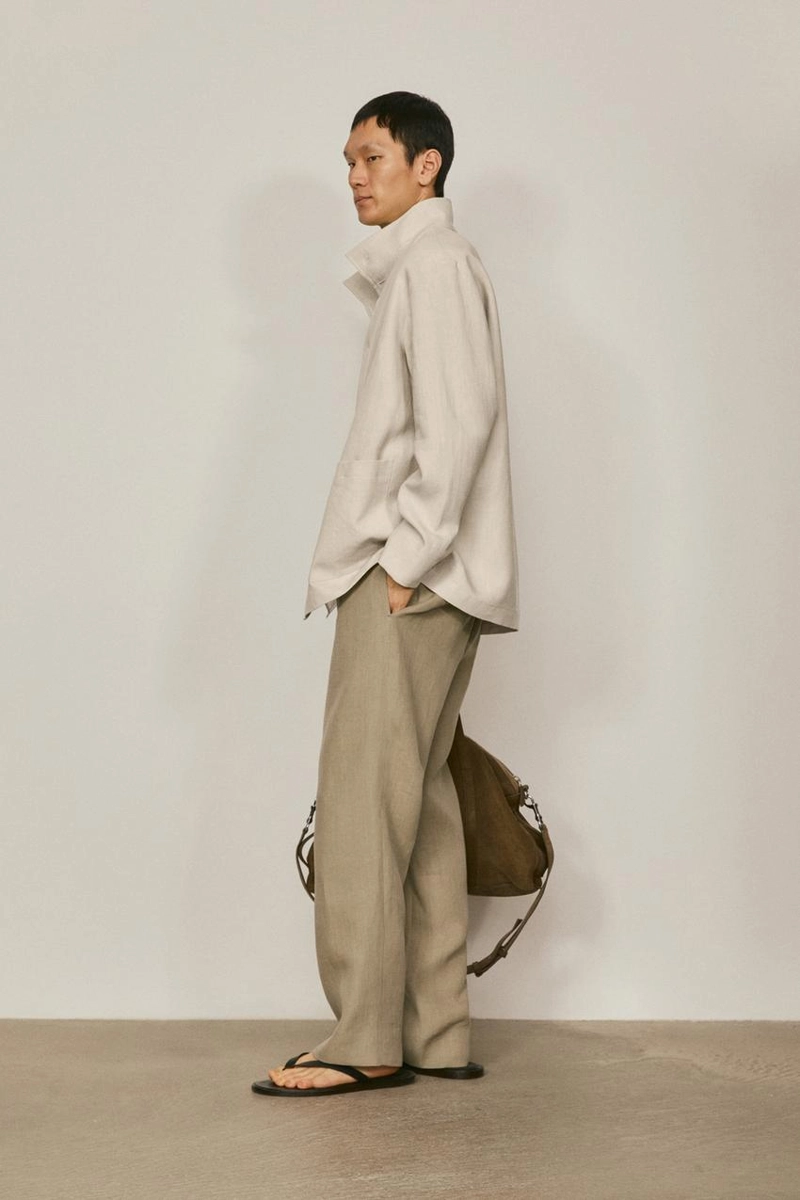 Куртка с высоким воротником из льна - лимитированное издание