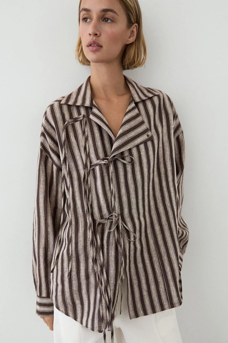 Рубашка в полоску с завязкой