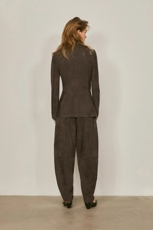 Эксклюзивный блейзер из замши 100% - limited edition- Заказать в России