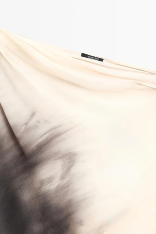 Асимметричный топ с драпировкой- Заказать в России