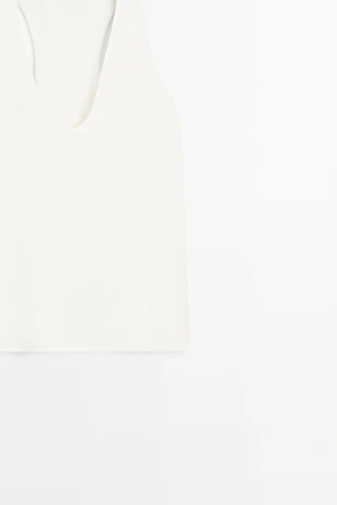 Топ с открытым v-образным вырезом flowing- Заказать в России