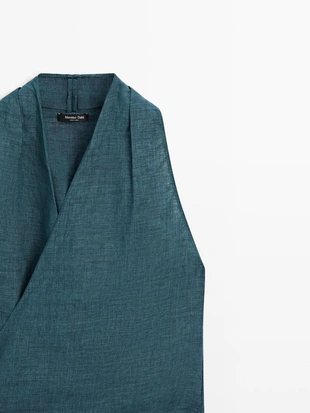 Топ из 100% льна с перекрестным воротником и деталью банта- Заказать в России