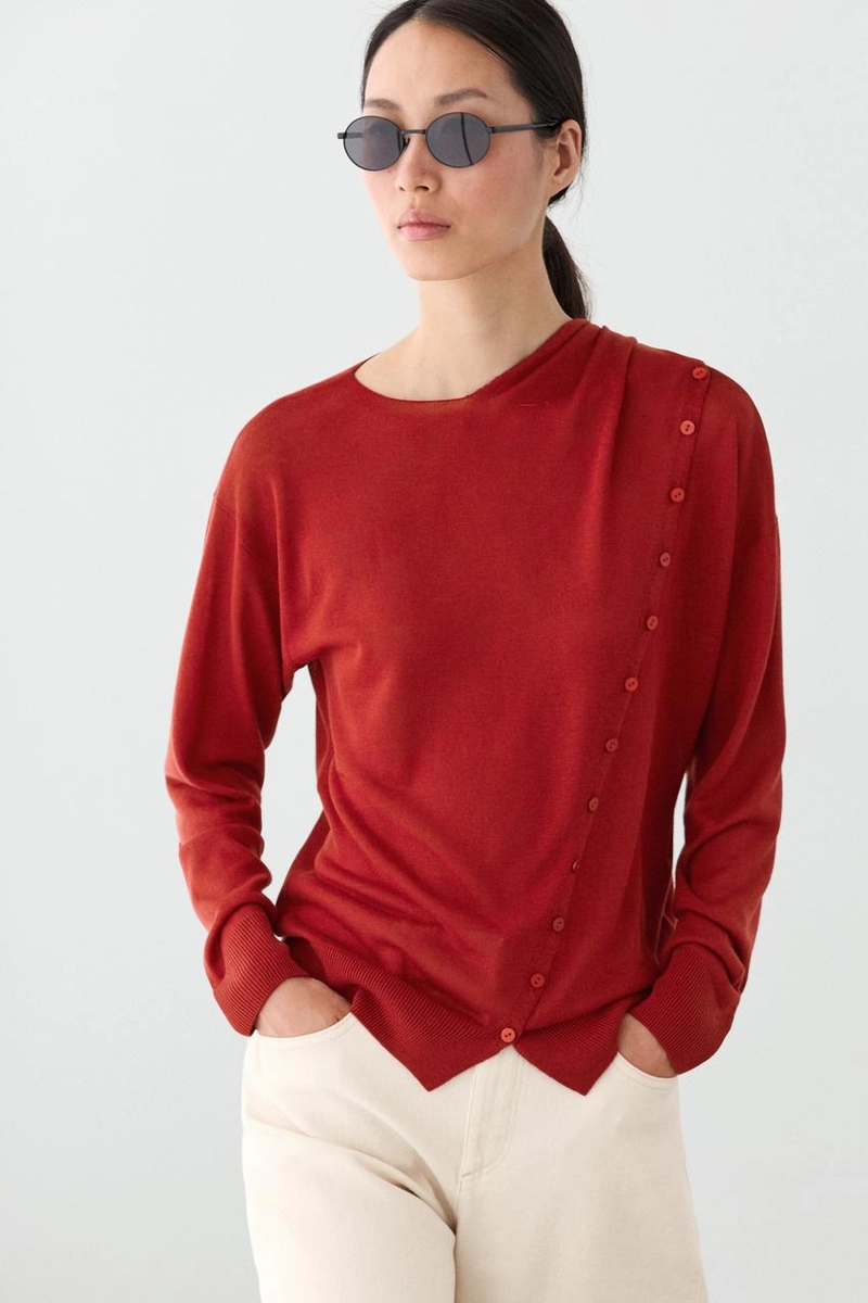 Кардиган с деталью в виде запонок для шарфа