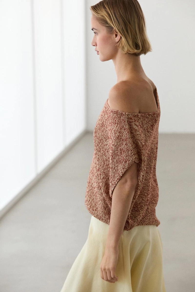 Трикотажный топ из хлопково-шерстяной смеси с ребристым подолом