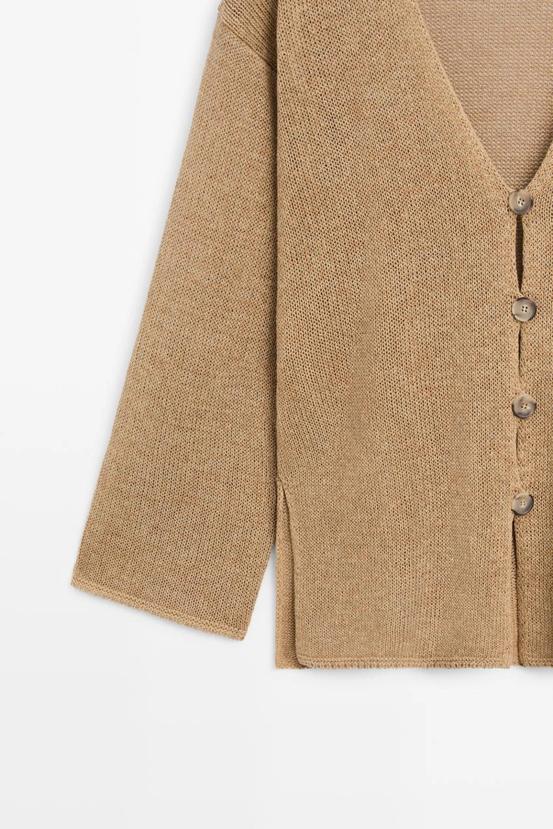 Длинный вязаный кардиган с v-образным вырезом