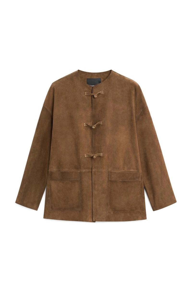 Замшевая куртка с воротником-стойкой