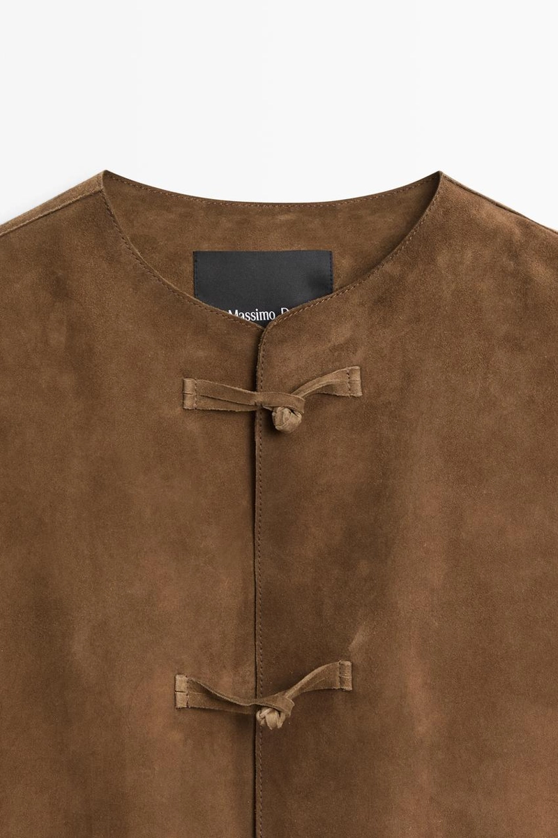 Замшевая куртка с воротником-стойкой