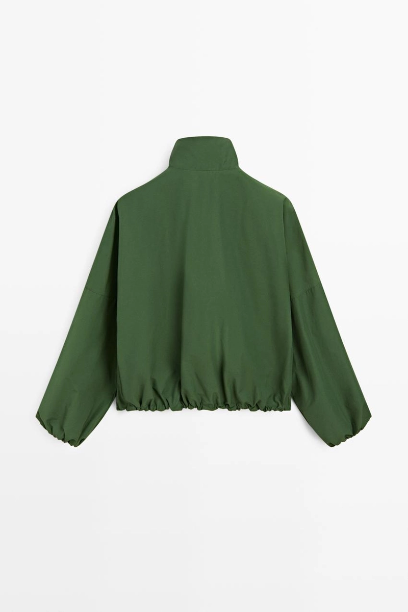 Бомбер с курткой с объемными рукавами