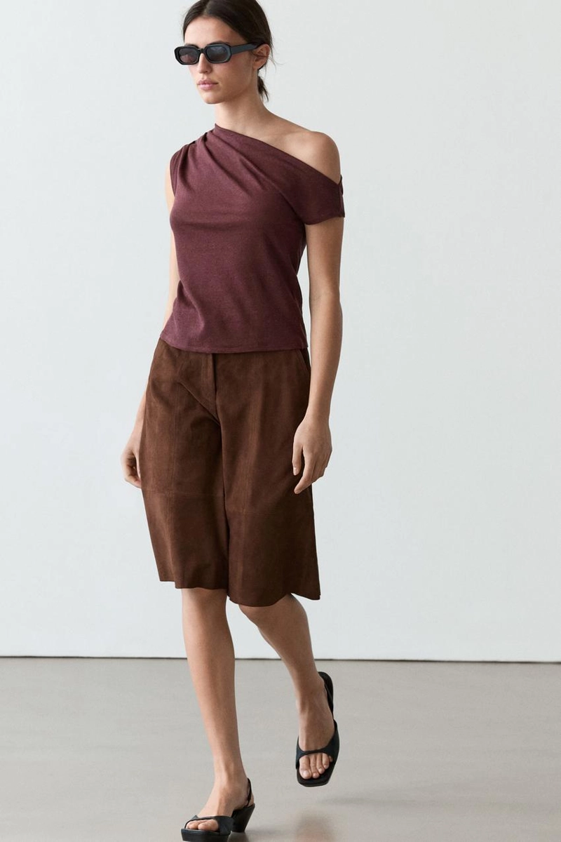 Асимметричный топ из льняной смеси с драпировкой