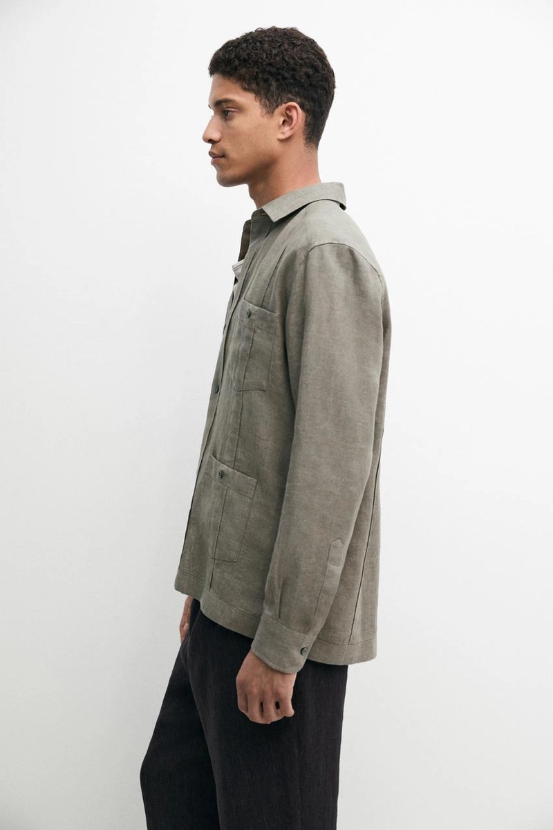 Рубашка regular fit из 100% льна с карманами