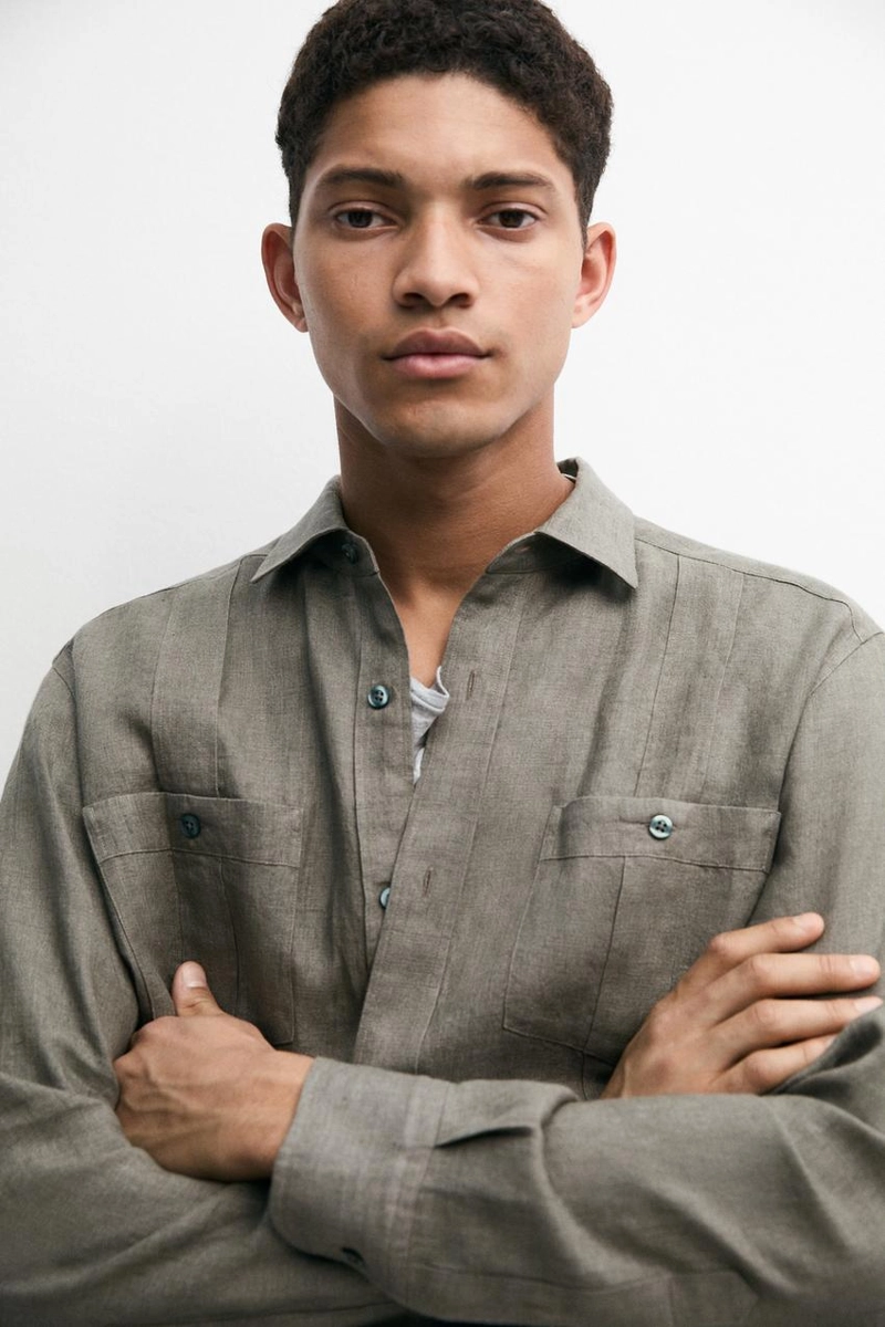 Рубашка regular fit из 100% льна с карманами