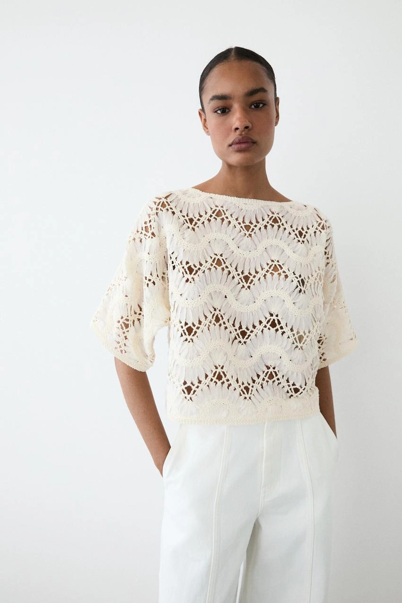 Топ с короткими рукавами крючком