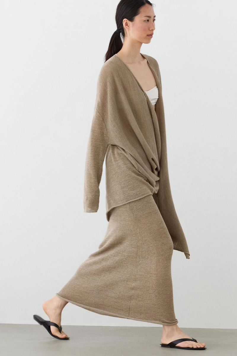 Кардиган-палантин из трикотажа с завязками