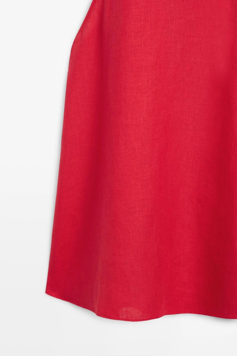 Топ из льна с перекрестным воротником на шее