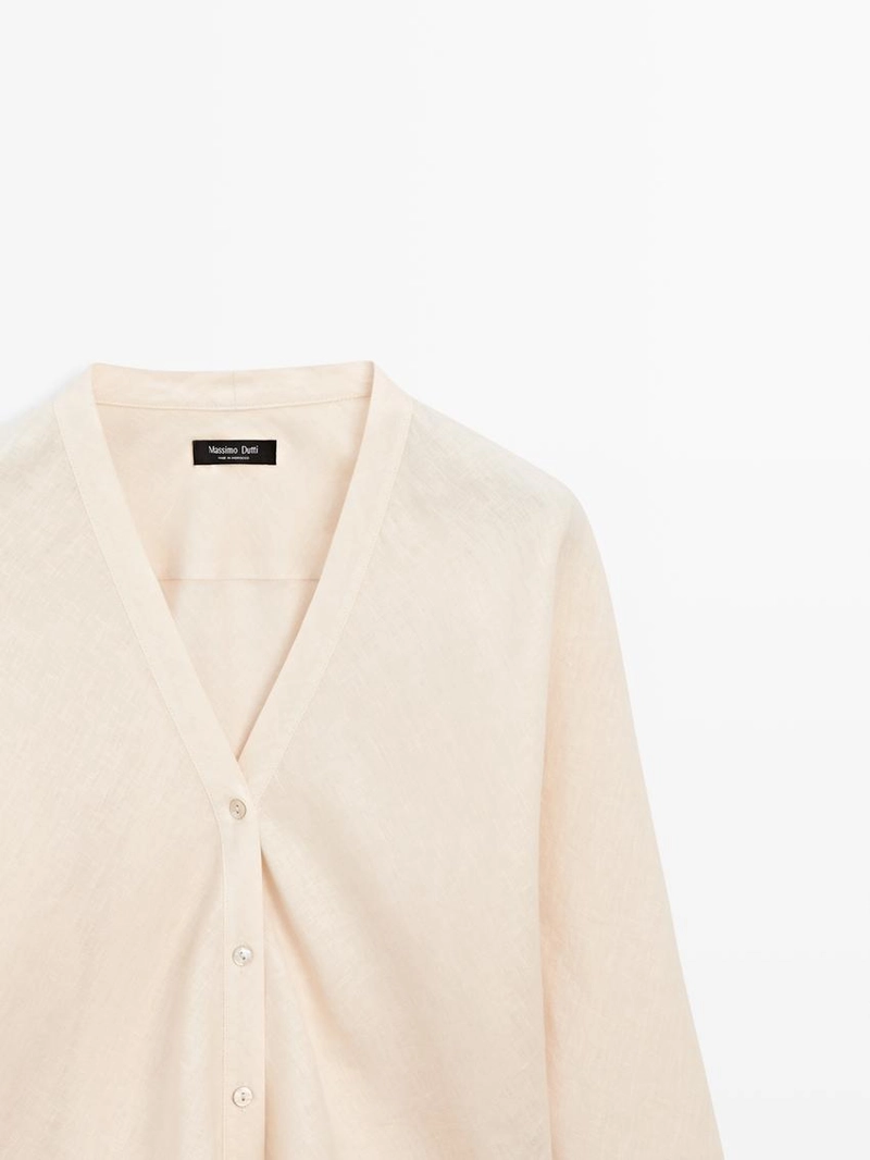 Рубашка из 100% льна с v-образным вырезом