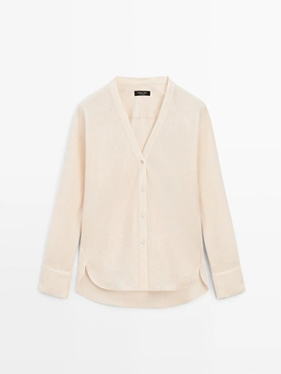 Рубашка из 100% льна с v-образным вырезом- Заказать в России