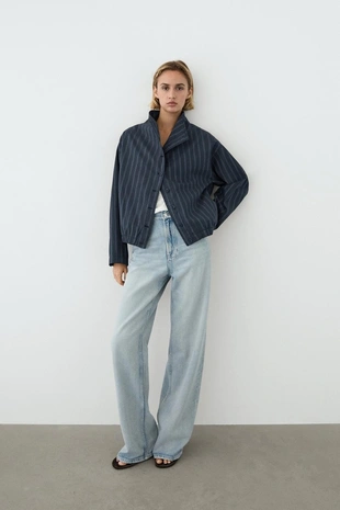 Куртка-бомбер с высоким воротником в полоску- Заказать в России