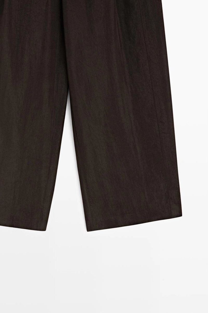 Широкие брюки с кантами