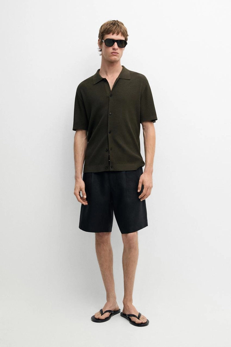 Льняные бермуды с защипами