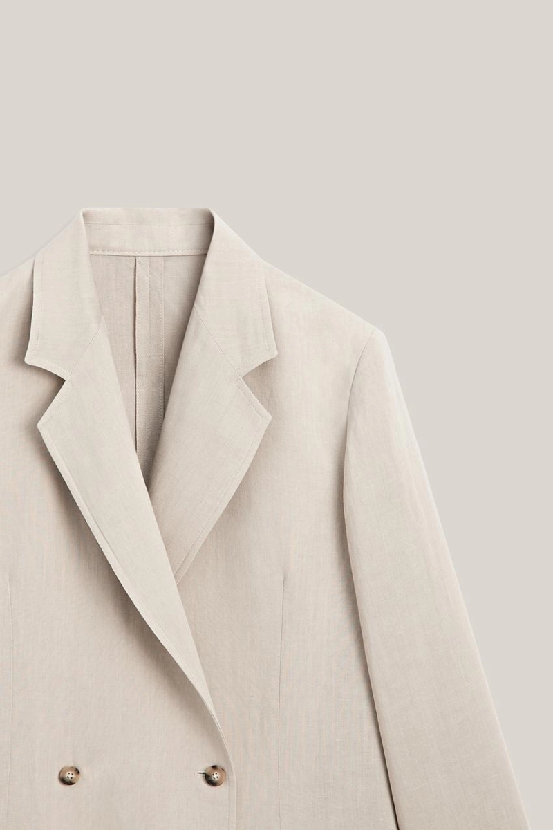 Оверсайз пиджак с двубортной застежкой - лимитированное издание