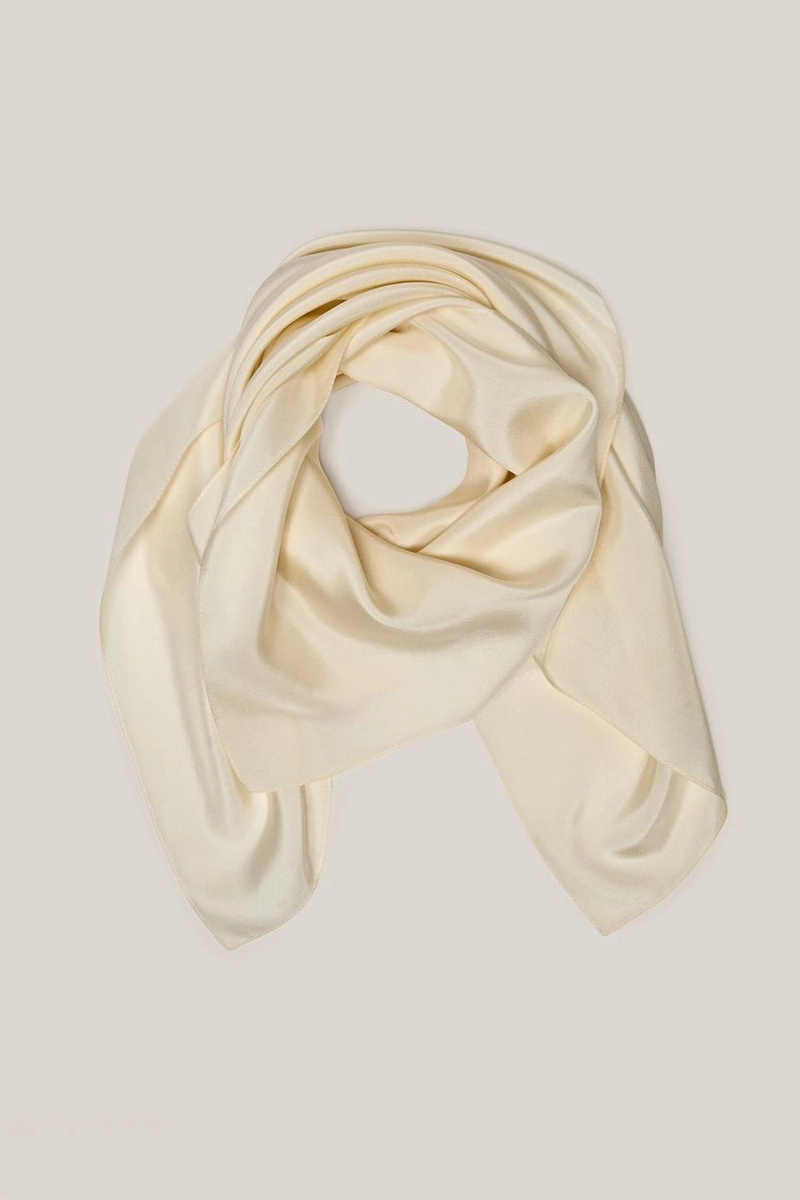 Шелковый платок - лимитированное издание