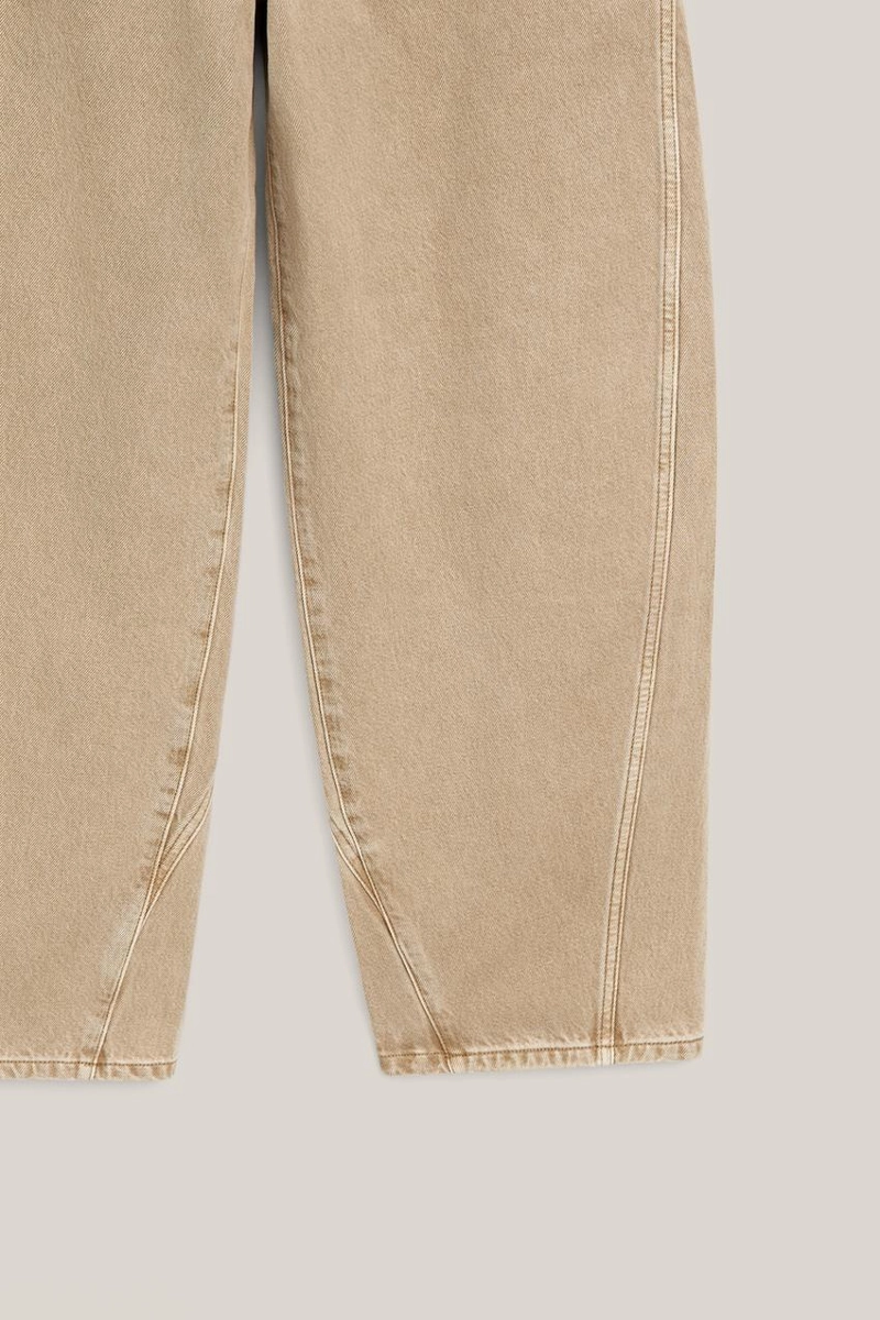 Джинсы прямого кроя с деталями на поясе - лимитированная коллекция