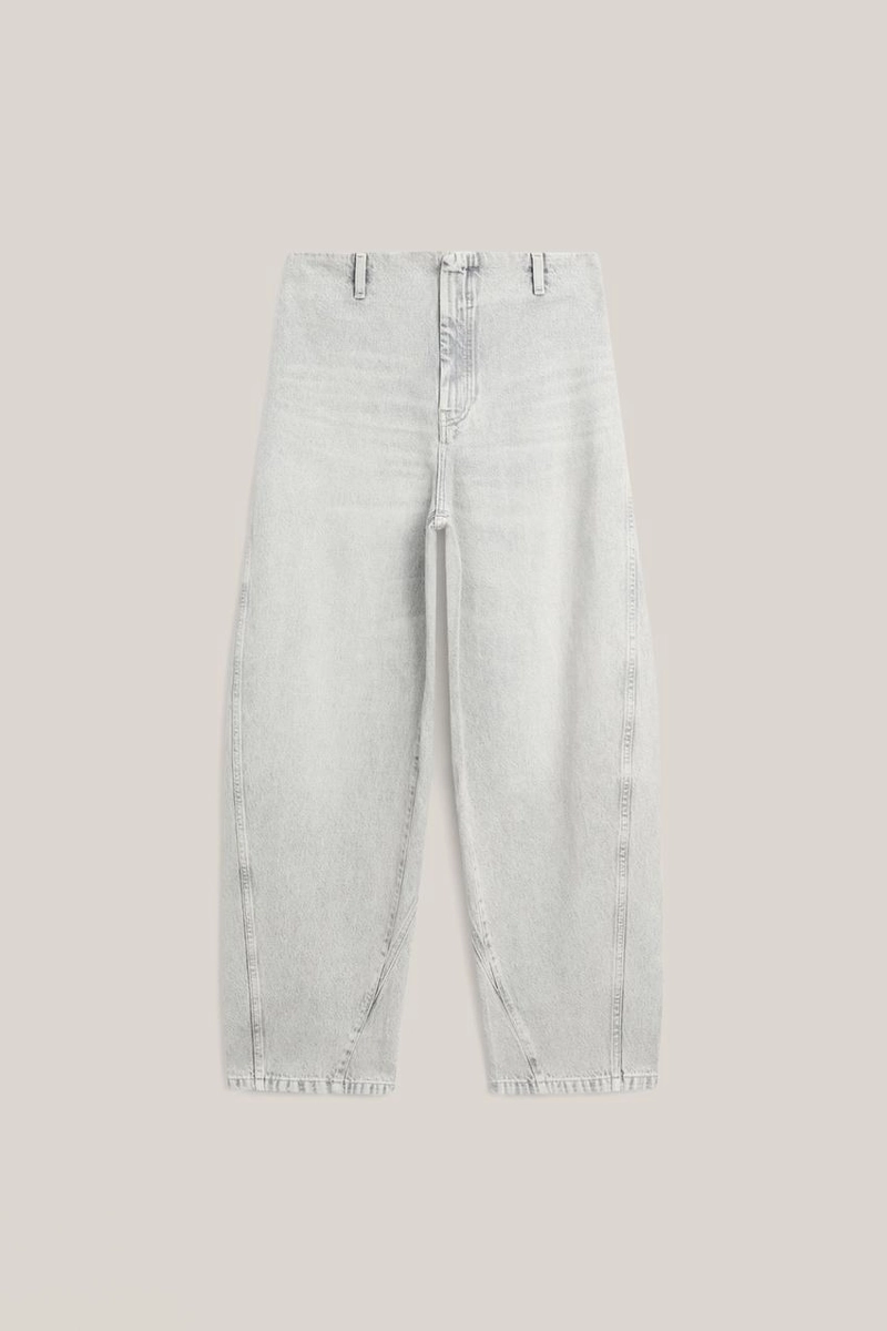 Джинсы с посадкой бочонок и деталью на талии - limited edition