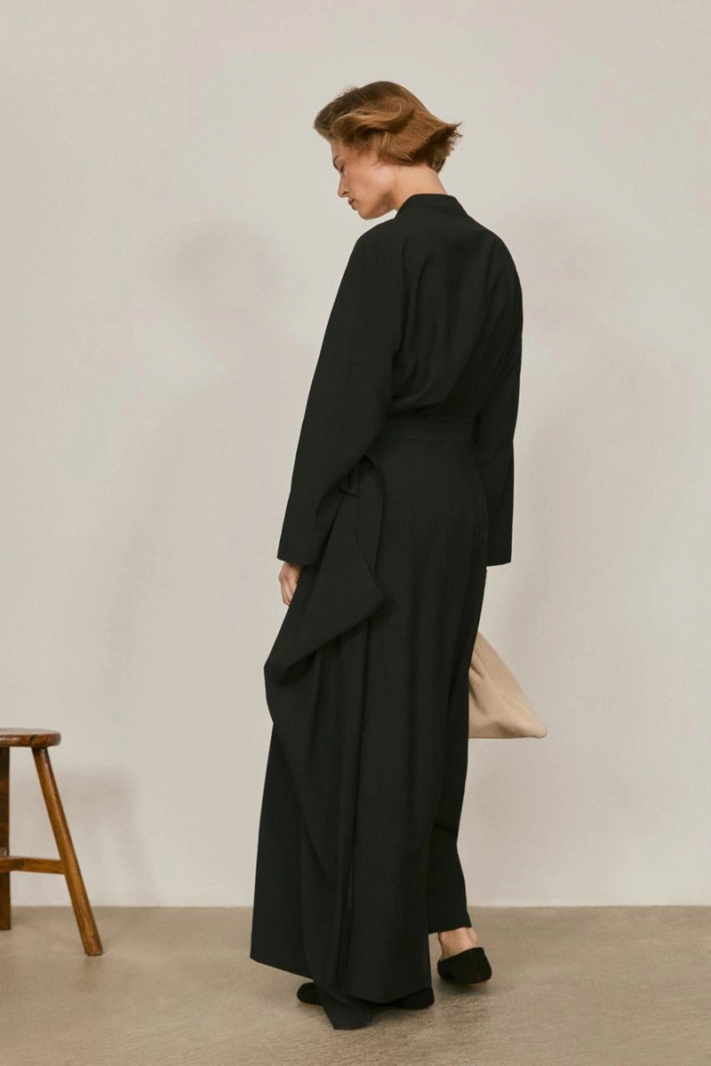 Юбка-шорты с разрезом на боку - лимитированная коллекция